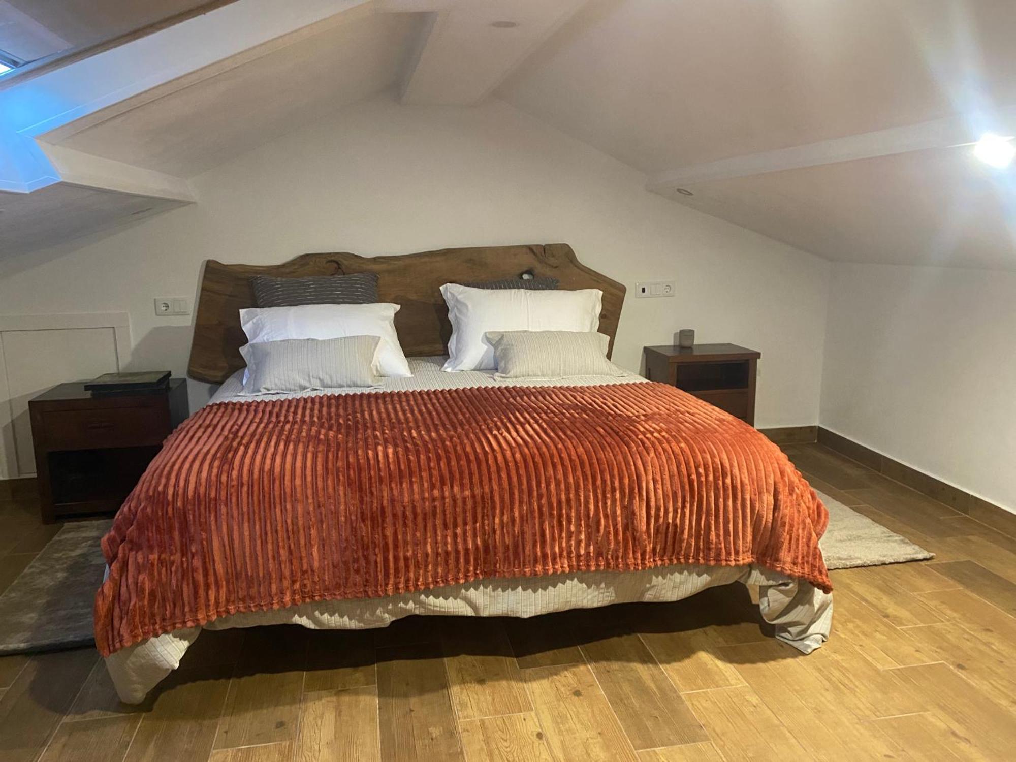 Os Fentos Bed & Breakfast ปอนเตเบดรา ภายนอก รูปภาพ