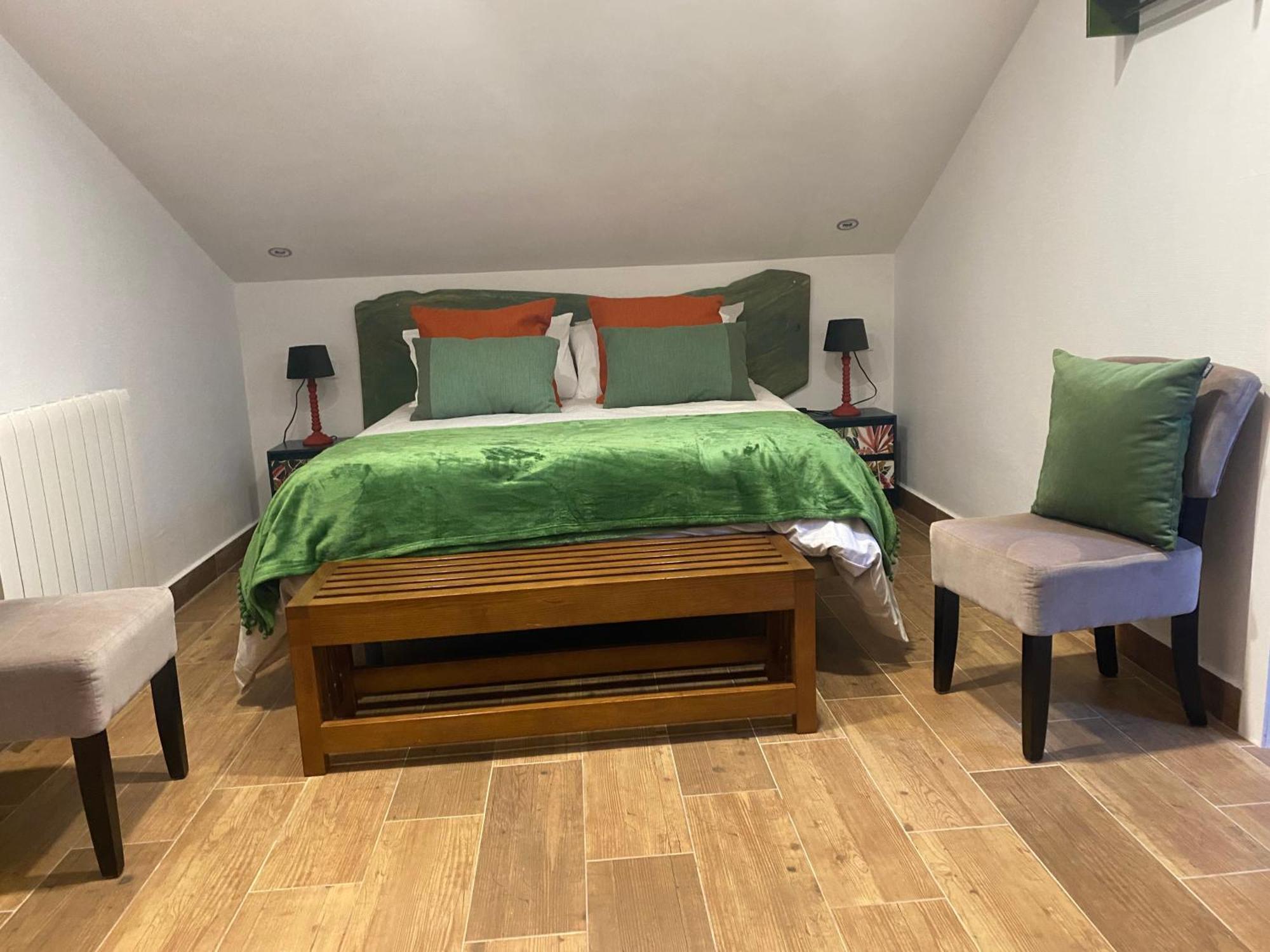 Os Fentos Bed & Breakfast ปอนเตเบดรา ภายนอก รูปภาพ