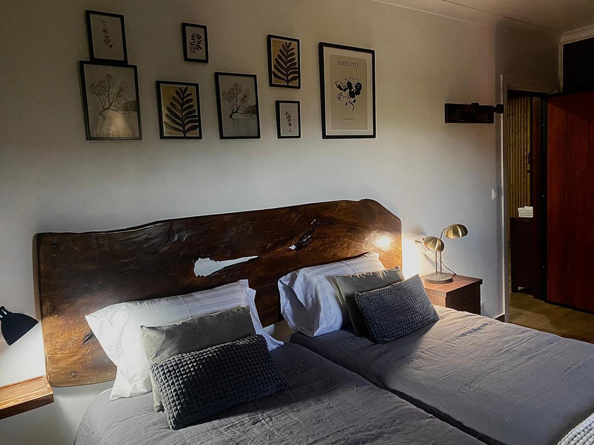 Os Fentos Bed & Breakfast ปอนเตเบดรา ภายนอก รูปภาพ