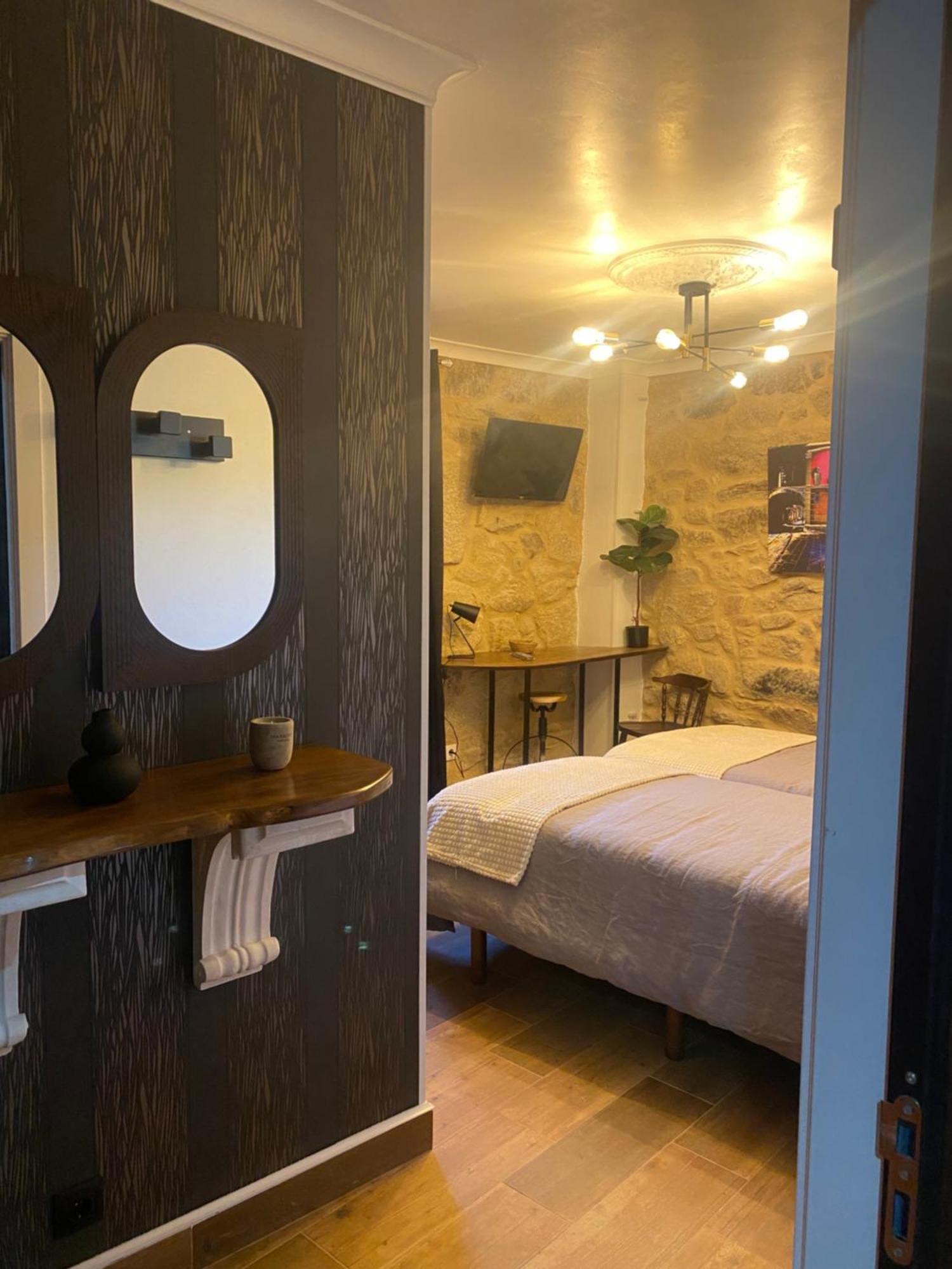 Os Fentos Bed & Breakfast ปอนเตเบดรา ภายนอก รูปภาพ